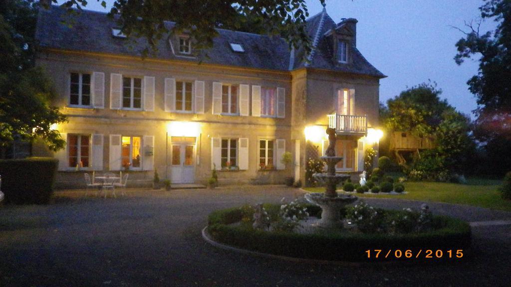 La Part Des Anges Bed & Breakfast Rubercy Exterior photo